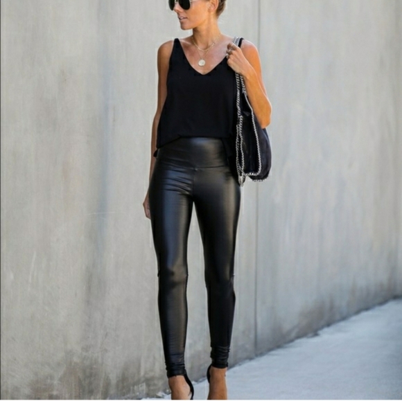 Aritzia Wilfred Free Daria Faux Leather Leggings High Waisted Rise Pants Size XS - Picture 5 of 9